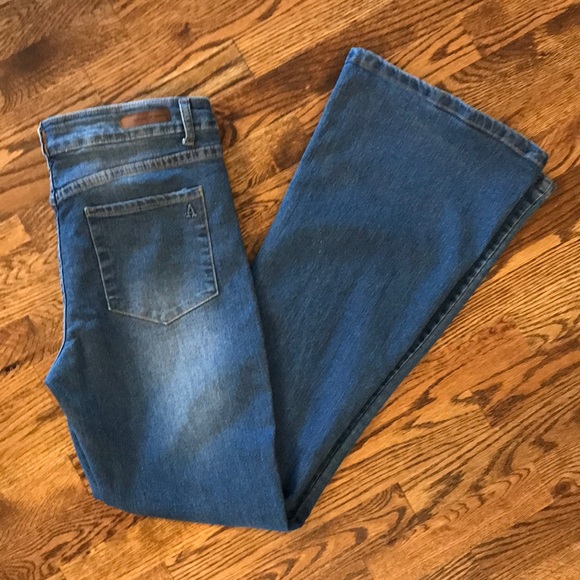 Articles of Society Flare Jeans - Picture 3 of 11